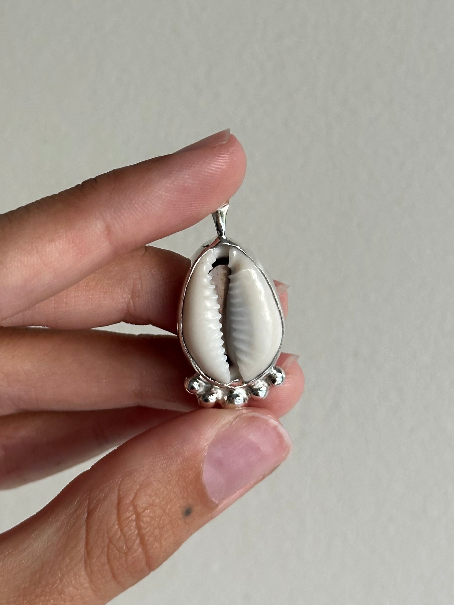 Cowrie Love 05